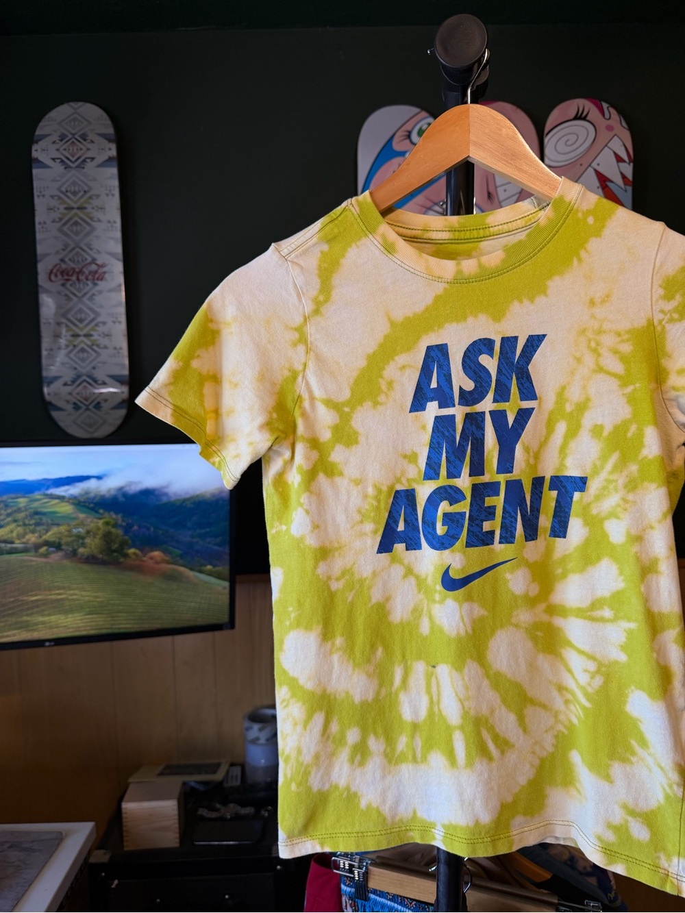 Nike Youth 'Ask My Agent' Custom Tie-Dye T‑Shirt in Yellow & White- Medium